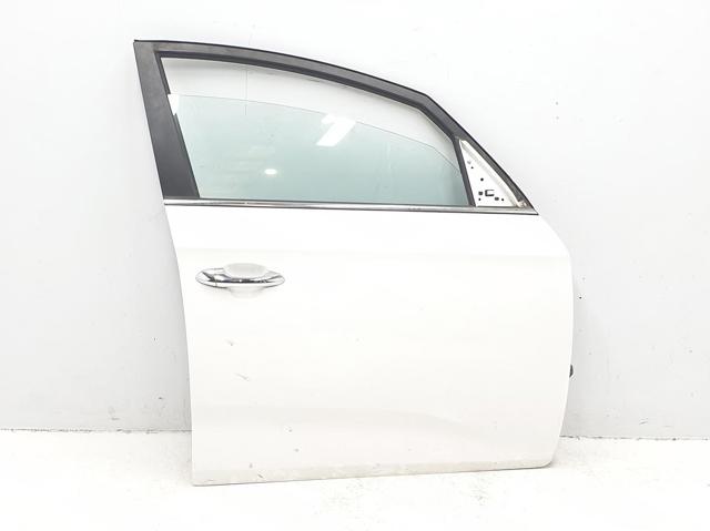 Puerta delantera derecha 76004A4000 Hyundai/Kia