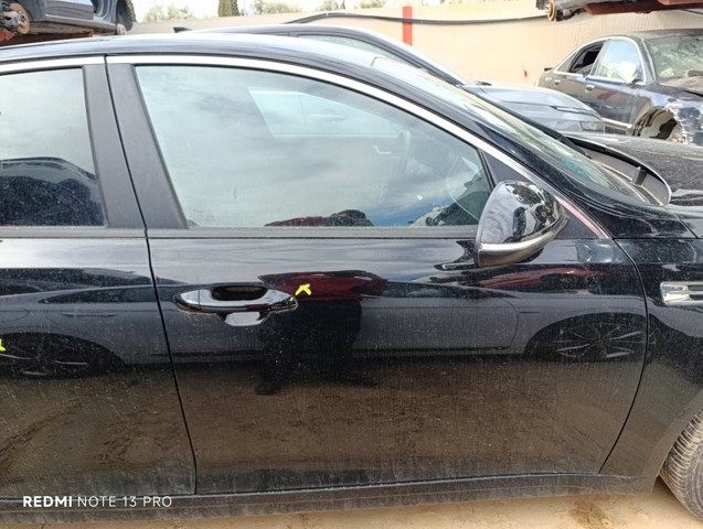 HYUNDAI 76004D4000 Puerta delantera derecha  comprar en Ponferrada