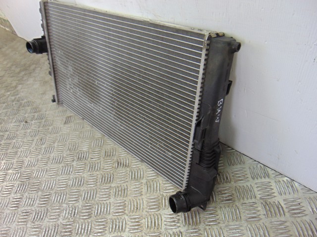 7600511 Radiador de refrigeración del motor  comprar en Pontevedra