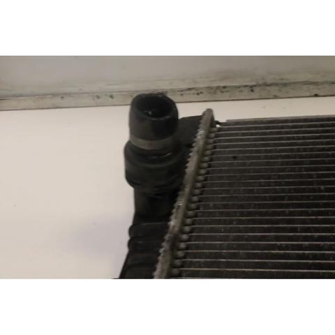 7600511 Radiador de refrigeración del motor  disponible Málaga