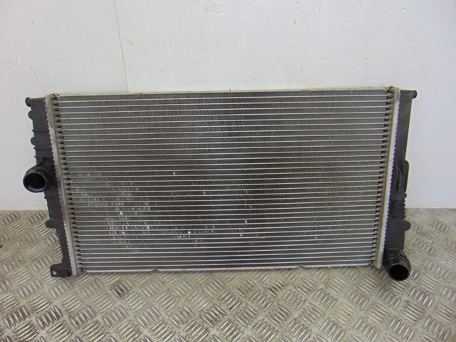 BMW 7600511 Radiador de refrigeración del motor  comprar en Albacete