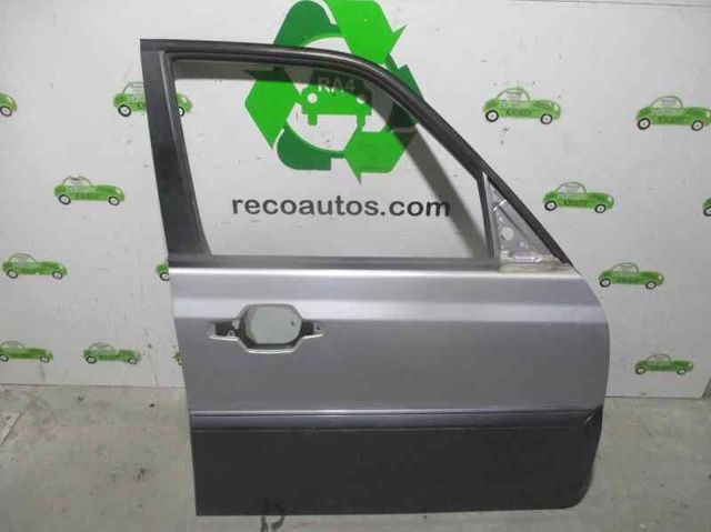 Puerta delantera derecha 76020H1010 Hyundai/Kia