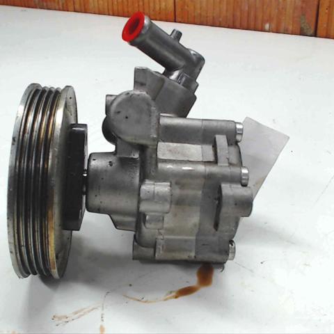 FIAT 7613955535 Bomba de dirección asistida  comprar en Albacete