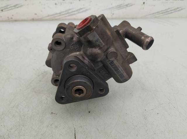 7613955535 FIAT Bomba de dirección asistida  disponible Ourense
