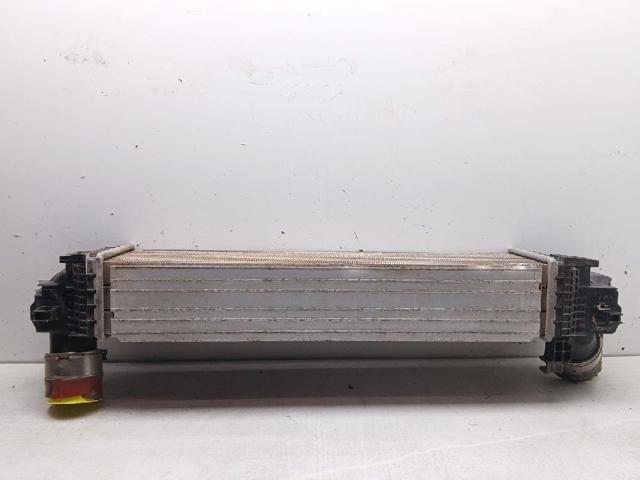 BMW 7617598 Intercooler  en stock Terrassa