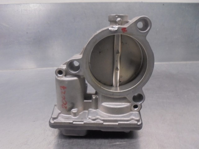 7619008 BMW