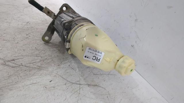 7625955127 Bomba de dirección  en stock Sabadell