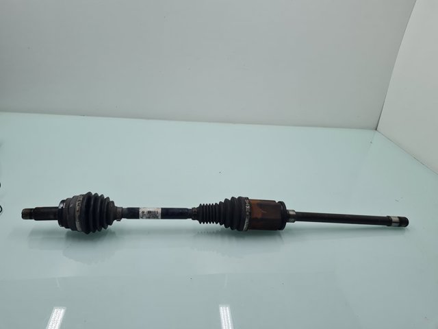 762988001 BMW
