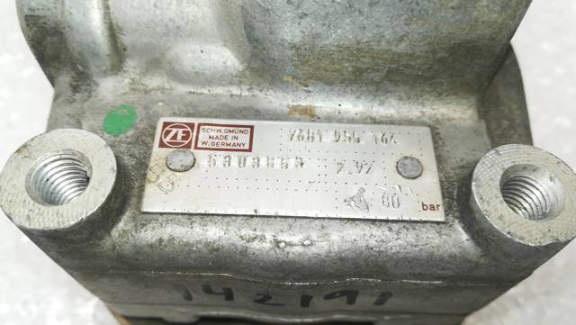Bomba de dirección hidráulica Lancia Delta I (831AB0)