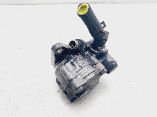 7683955126 RENAULT Bomba de dirección asistida  comprar en Oviedo