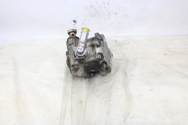VAG 7690955102 Bomba de dirección asistida  disponible Valladolid