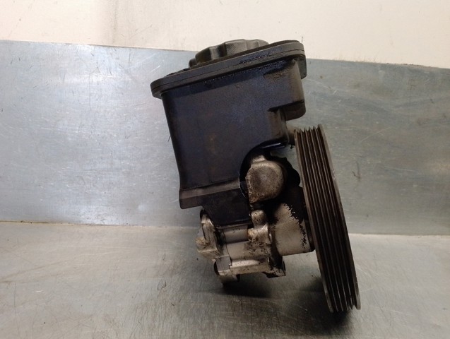 BMW 7691974518 Bomba de dirección asistida  disponible Lugo