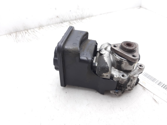 7692974519 BMW Bomba de dirección asistida  comprar en Lleida