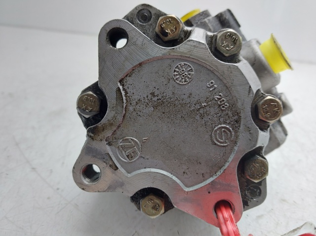 7692974519 BMW Bomba de dirección asistida  comprar en Lleida