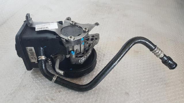 BMW 7693974101 Bomba de dirección  en stock Salamanca