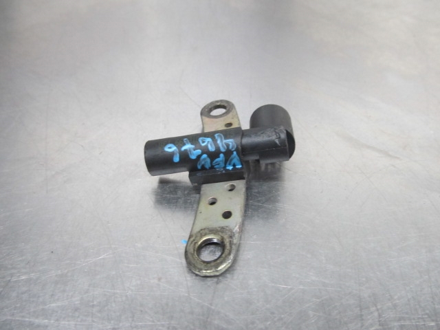 7700103069A RENAULT Sensor de cigüeñal  en stock Huelva
