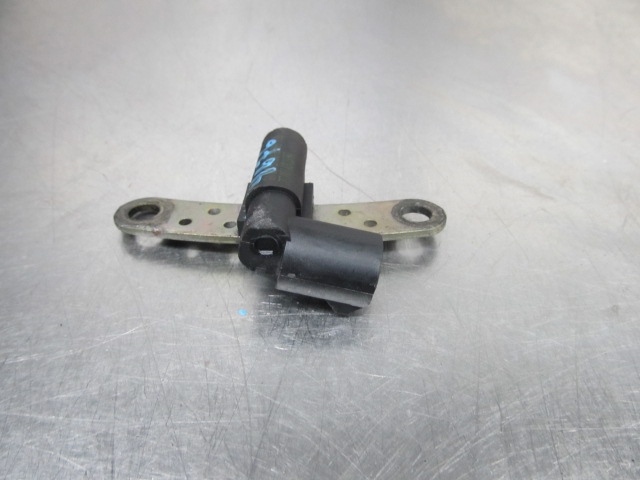 7700103069A RENAULT Sensor de cigüeñal  en stock Huelva