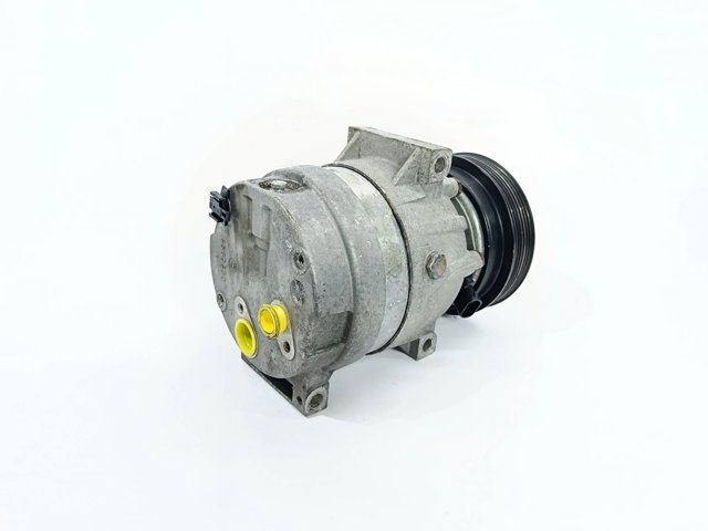RENAULT 7700103536 Compresor de aire acondicionado  disponible España