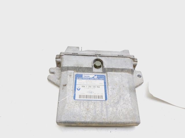7700104956 RENAULT ECU comprar Alcalá