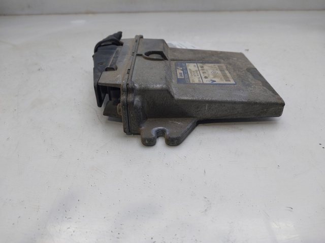 7700104956 RENAULT ECU comprar Madrid
