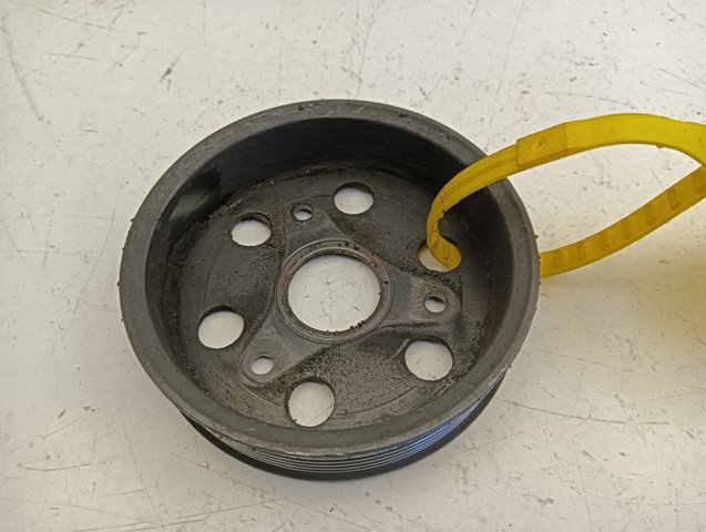 Polea de bomba de la dirección asistida 7700105710 RENAULT