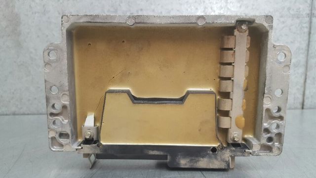 RENAULT 7700105979 Unidad de control del motor (ECU)  comprar en Ponferrada