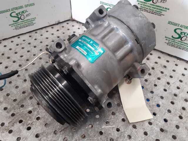 RENAULT 7700108413 Compresor de aire acondicionado  en stock Terrassa