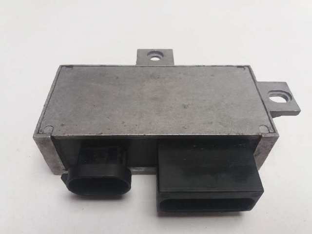 7700109860 RENAULT Relé de los calentadores  en stock Huelva