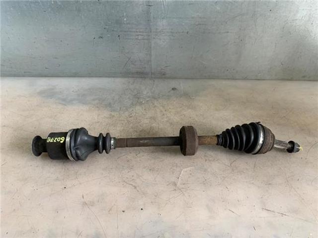 7700110482 RENAULT Semieje delantero derecho  disponible Alicante