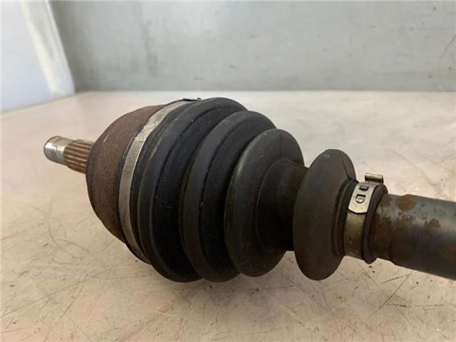 7700110484 RENAULT Semieje delantero izquierdo  disponible Alicante