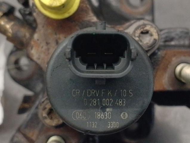 7700111010 RENAULT Bomba de alta presión de combustible  comprar en Jaén