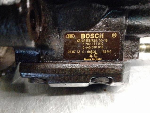 RENAULT 7700111010 Bomba inyectora  en stock Valencia