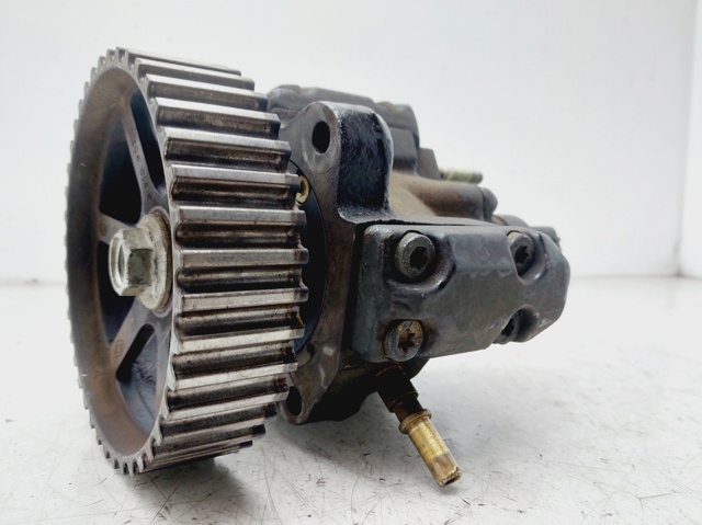 7700111010 Renault (RVI)