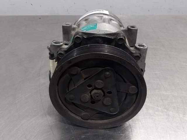 RENAULT 7700111036 Compresor de aire acondicionado  disponible Lugo