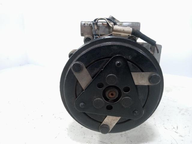 7700111182 RENAULT Compresor de aire acondicionado  en stock Huelva