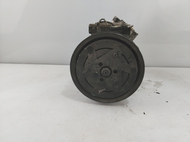 7700111235 Compresor de aire acondicionado  en stock Sabadell