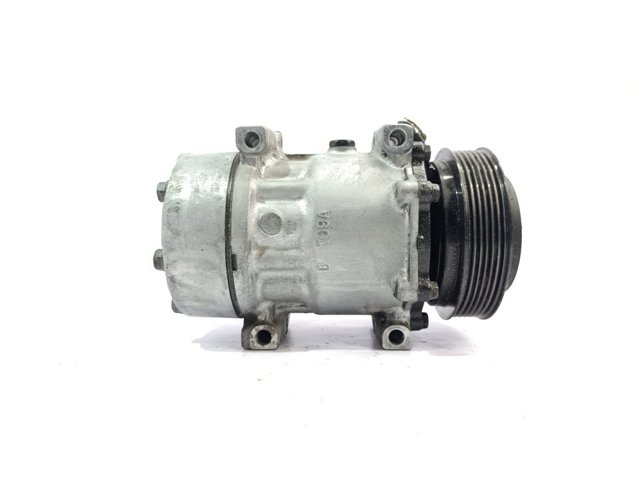 RENAULT 7700111289 Compresor de aire acondicionado  comprar en Ponferrada