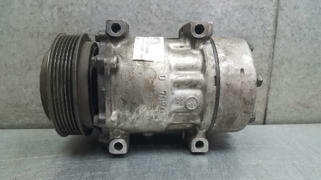 7700111289 RENAULT Compresor de aire acondicionado  disponible Alicante