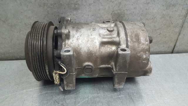 7700111289 RENAULT Compresor de aire acondicionado  disponible Ourense