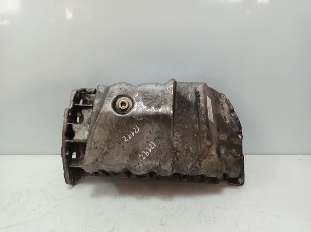 7700111746 RENAULT Cárter de aceite del motor  en stock Gandía