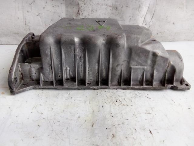 7700111746 Cárter de aceite del motor  en stock Granada