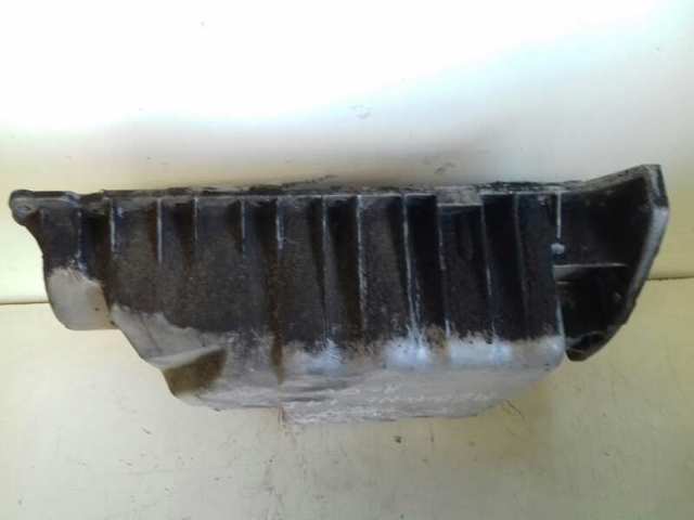 RENAULT 7700111746 Cárter de aceite del motor  en stock Salamanca