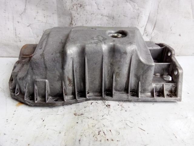 RENAULT 7700111746 Cárter de aceite del motor comprar Tarragona