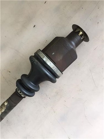 7700111914 RENAULT Semieje delantero derecho comprar Bilbao
