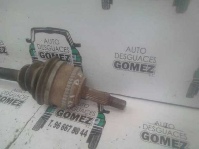 7700111914 RENAULT Semieje delantero derecho  en stock Córdoba