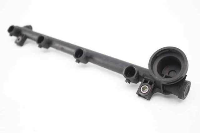 RENAULT 7700112519 Rampa de combustible  comprar en Ponferrada
