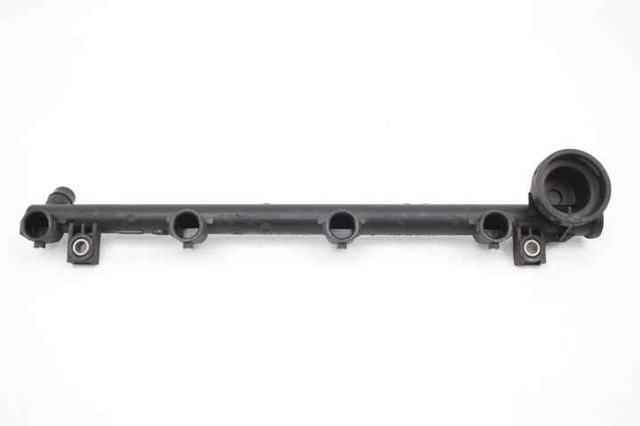 7700112519 RENAULT Rampa de combustible  comprar en Oviedo