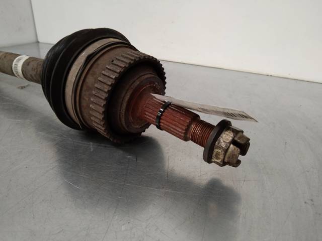 7700112688 RENAULT Semieje delantero izquierdo  comprar en Jaén