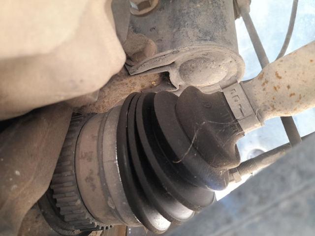 7700112689 RENAULT Semieje delantero derecho comprar Alcalá