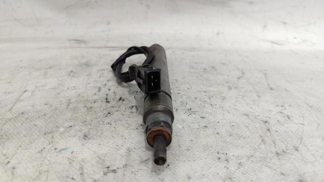 RENAULT 7700112880 Inyector  en stock Terrassa